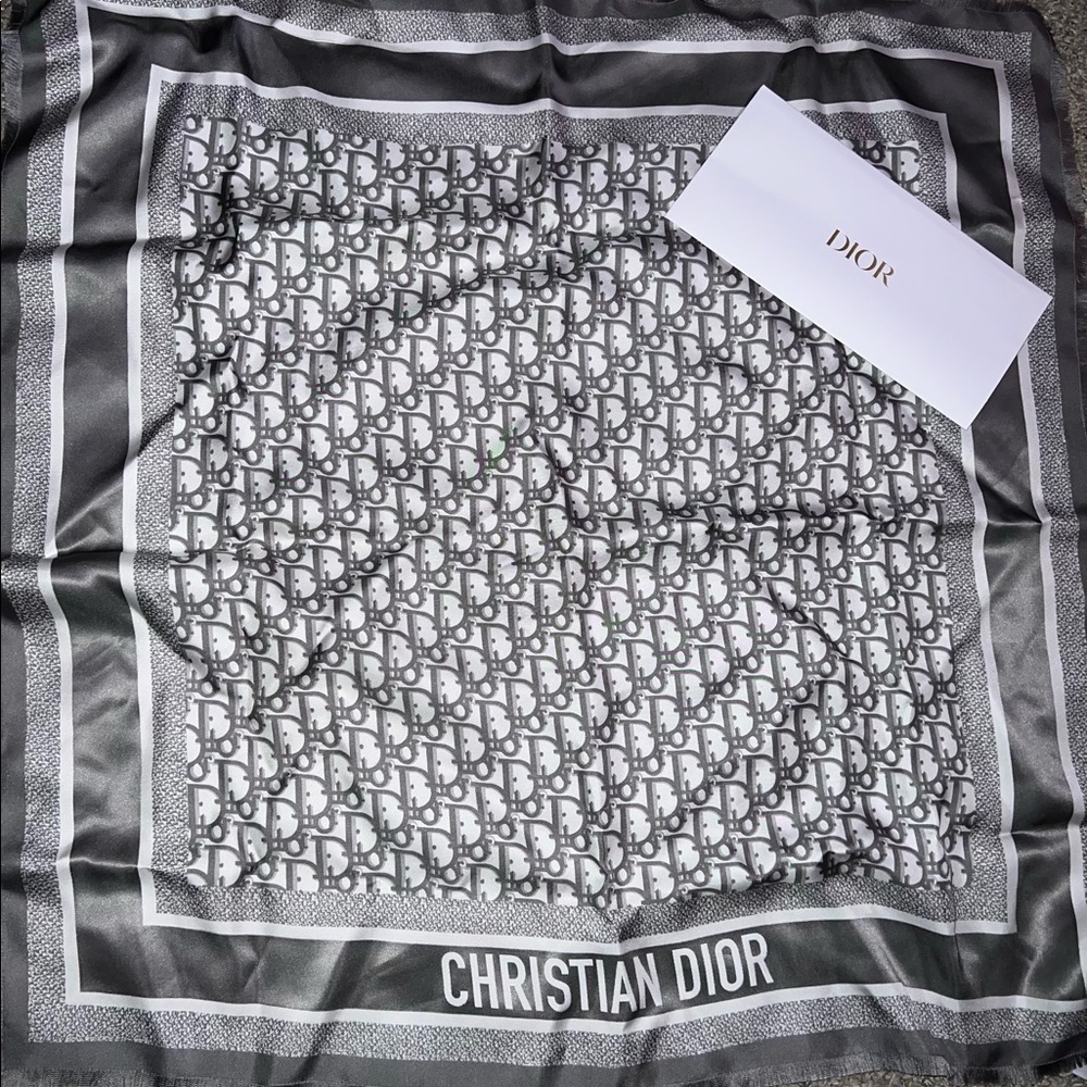DIOR OBLIQUE DIORTWIN SQUARE SCARF